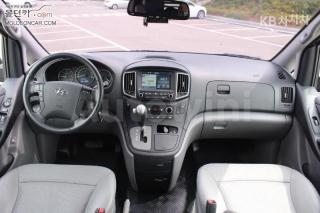 2018 HYUNDAI  GRAND STAREX VAN 5 SEATS SMART - 8