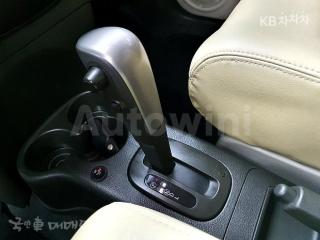 2012 NISSAN CUBE 1.8 S CVT - 16