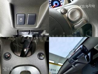 2012 NISSAN CUBE 1.8 S CVT - 19