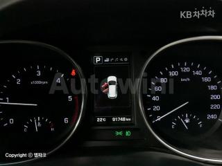2017 HYUNDAI  MAXCRUZ DIESEL(E-VGT)R2.2 2WD PRESTIGE 6 SEATS - 7