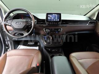 2018 HYUNDAI  GRAND STAREX URBAN 9 SEATS EXCLUSIVE - 10