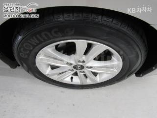 2011 HYUNDAI YF SONATA Y20 LUXURY - 8