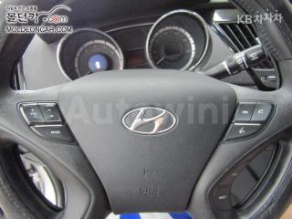 2011 HYUNDAI YF SONATA Y20 LUXURY - 11