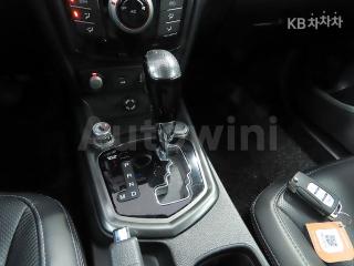2017 SSANGYONG TIVOLI GASOLINE VX - 14