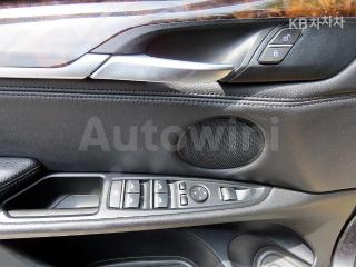 2015 BMW  X5 3.5D XDRIVE - 11