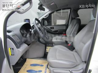 KMFWBX7KBJU946706 2018 HYUNDAI GRAND STAREX H-1 5 SEATS VAN CVX SMART-4