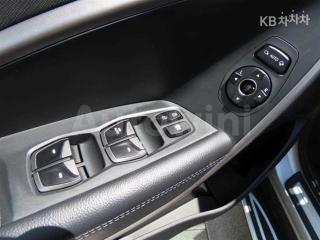 2015 HYUNDAI MAXCRUZ DIESEL(E-VGT)2.2 2WD EXCLUSIVE 6 SEATS BASIC - 9