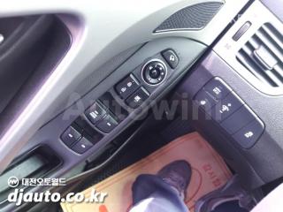 2016 HYUNDAI  AVANTE ELANTRA 1.6 GDI SMART BASIC - 7