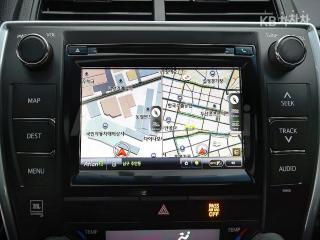 2017 TOYOTA CAMRY 2.5 HYBRID XLE - 15