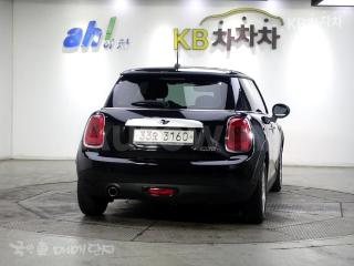 WMWXN3109FT956307 2015 MINI COOPER D 1.5 BASIC-2