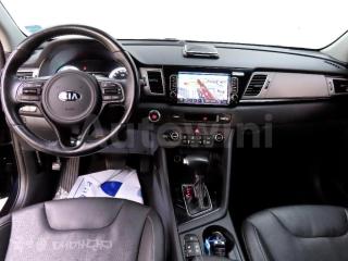 KNACB81CGHA066220 2017 KIA NIRO 1.6 PHEV PRESTIGE-4