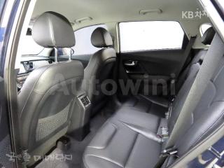 2017 KIA NIRO 1.6 PHEV PRESTIGE - 8