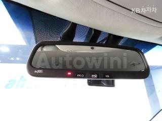 2017 KIA NIRO 1.6 PHEV PRESTIGE - 13