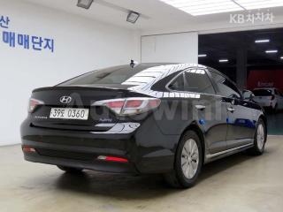 KMHE3411BGA039326 2016 HYUNDAI LF SONATA HYBRID 2.0 HEV MORDERN-3