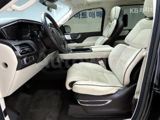 5LMJJ3TT1KEL06809 2019 LINCOLN NAVIGATOR 3.5 L RESERVE-4