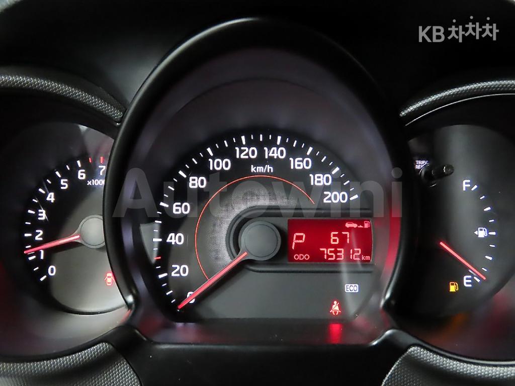 2015 KIA RAY 1.0 GASOLINE DELUXE - 9
