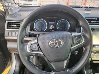 2015 TOYOTA CAMRY 2.5 - 7