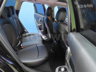 2018 MINI COOPER CLUBMAN 2.0 COOPER D HIGH TRIM - 12