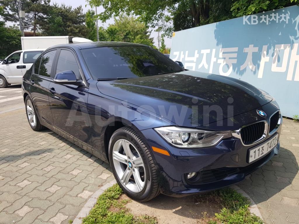 WBA3C1101DF136629 2013 BMW 3 SERIES 318I SEDAN-1