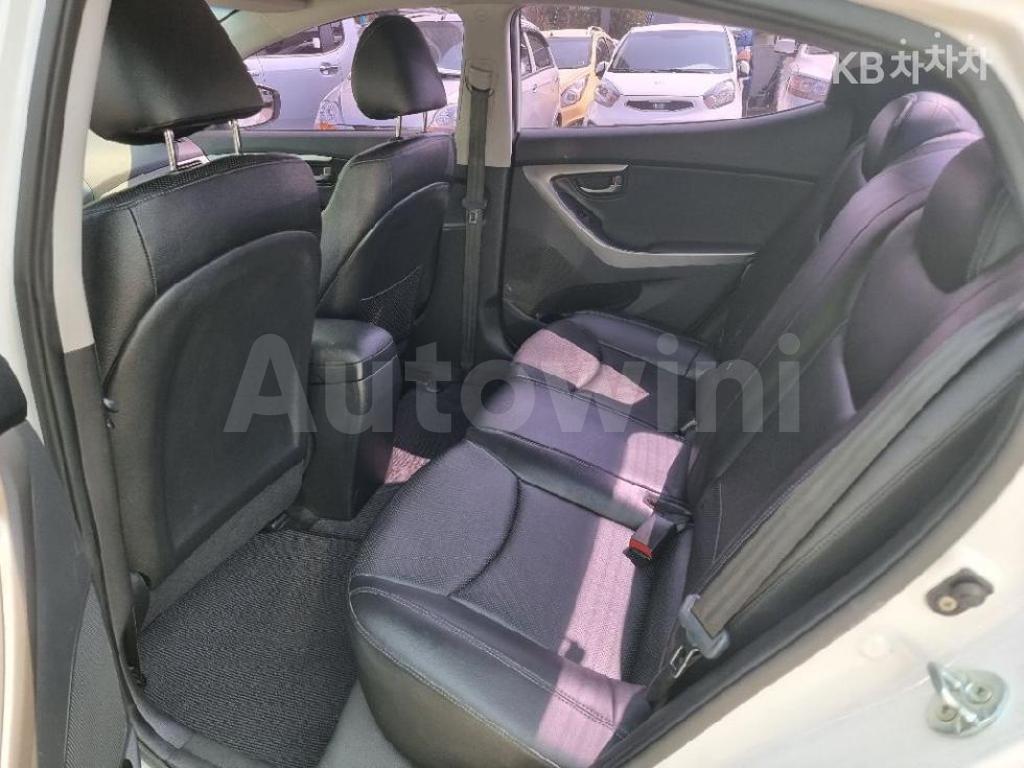 KMHDG41DBDU644848 2013 HYUNDAI AVANTE MD ELANTRA M16 GDI SMART-5