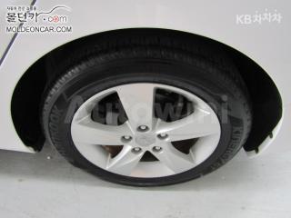 2013 HYUNDAI AVANTE MD ELANTRA LPI M16 MORDERN - 8