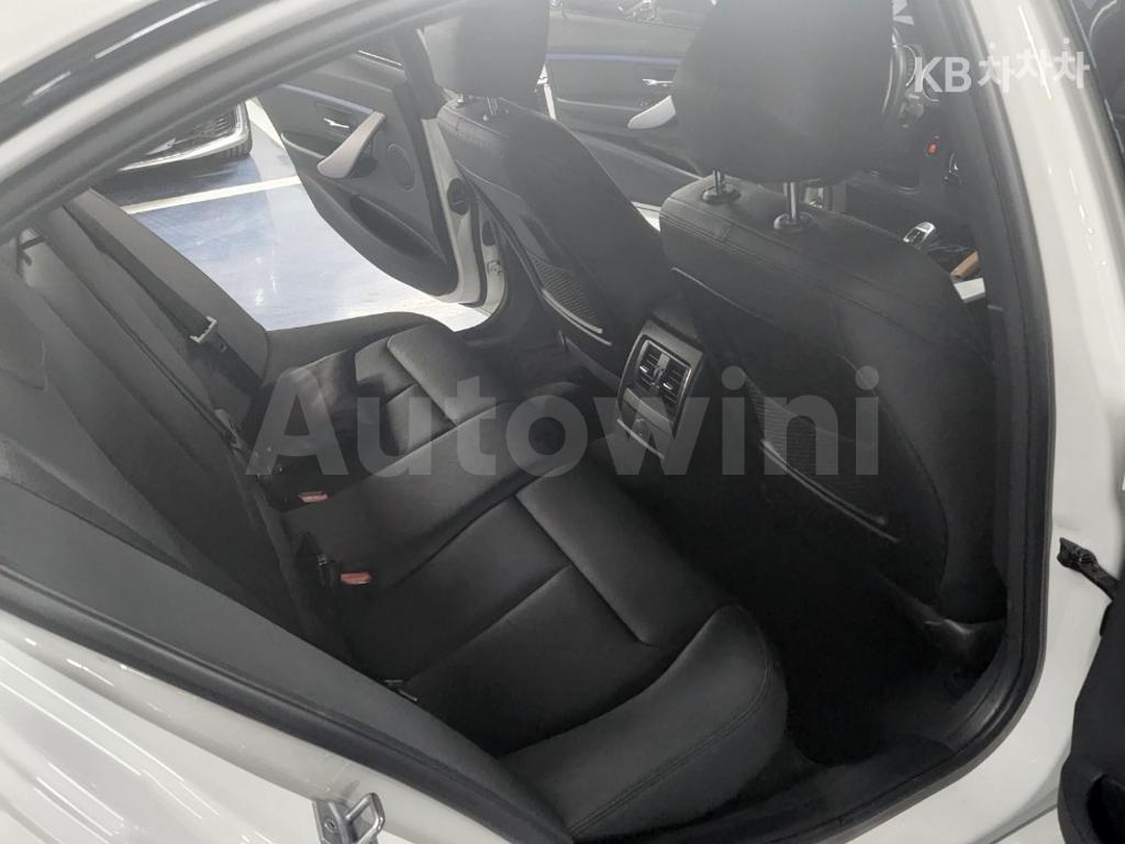 WBA8A9103JAE91761 2018 BMW 3 SERIES 320I SEDAN F30(13~)-5