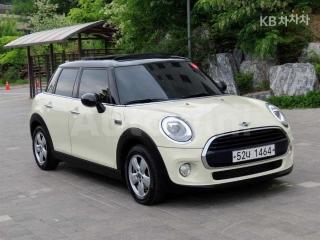 WMWXT3109H2F99597 2017 MINI COOPER 5DOORS D 1.5-1