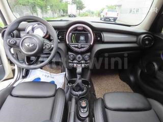 2017 MINI COOPER 5DOORS D 1.5 - 16
