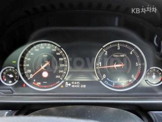 WBA5E7109GG156356 2016 BMW 5 SERIES 520D XDRIVE F10(10~16년)-5
