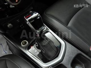 2019 SSANGYONG TIVOLI AMOUR 1.6 GASOLINE LX 2WD - 11