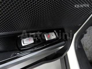 2019 SSANGYONG TIVOLI AMOUR 1.6 GASOLINE LX 2WD - 12