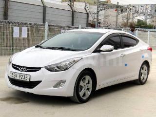 KMHDH41DBDU645963 2013 HYUNDAI AVANTE MD ELANTRA M16 GDI MORDERN-1