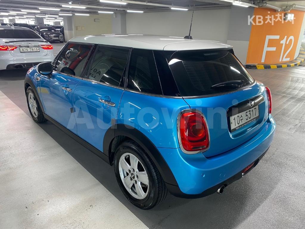 2018 MINI COOPER 5DOORS 1.5 CLASSIC BASIC - 19
