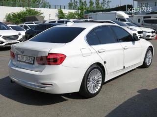 WBA8A9105JAE92149 2018 BMW 3 SERIES 320I E30-1