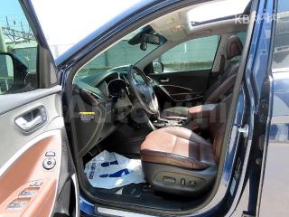 KMHSR81FDGU168902 2016 HYUNDAI  MAXCRUZ GASOLINE(람다)3.3V6 GDI 4WD PRESTIGE 6 SEATS-4
