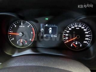 2016 KIA K5 2ND GEN OPTIMA 1.7 DIESEL MX PRESTIGE - 9