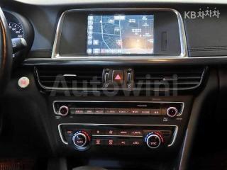 2016 KIA K5 2ND GEN OPTIMA 1.7 DIESEL MX PRESTIGE - 11