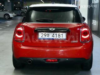 WMWXU1108J2H04055 2018 MINI COOPER 5DOORS 1.5 HIGH트림-4