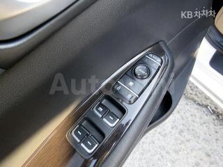2016 KIA K5 2ND GEN OPTIMA 1.7 DIESEL MX PRESTIGE - 12