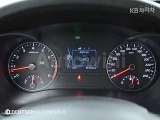 2018 KIA  K5 2TH GEN 렌터카 2.0 LPI LUXURY - 8