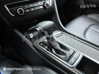 2018 KIA  K5 2TH GEN 렌터카 2.0 LPI LUXURY - 9