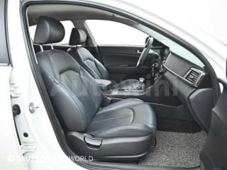 2018 KIA  K5 2TH GEN 렌터카 2.0 LPI LUXURY - 10