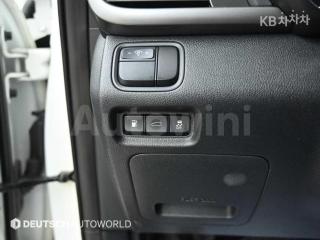 2018 KIA  K5 2TH GEN 렌터카 2.0 LPI LUXURY - 17