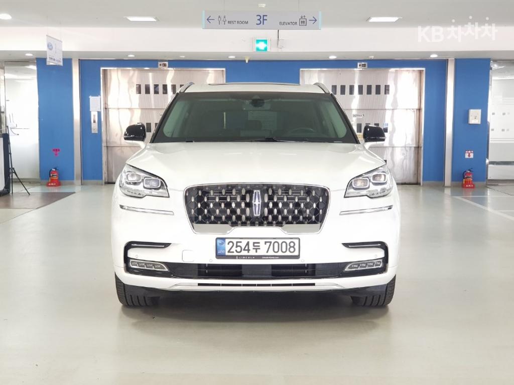 5LMYJ8XY7MNL01506 2021 LINCOLN AVIATOR 3.0 PHEV GRAND TOURING-0
