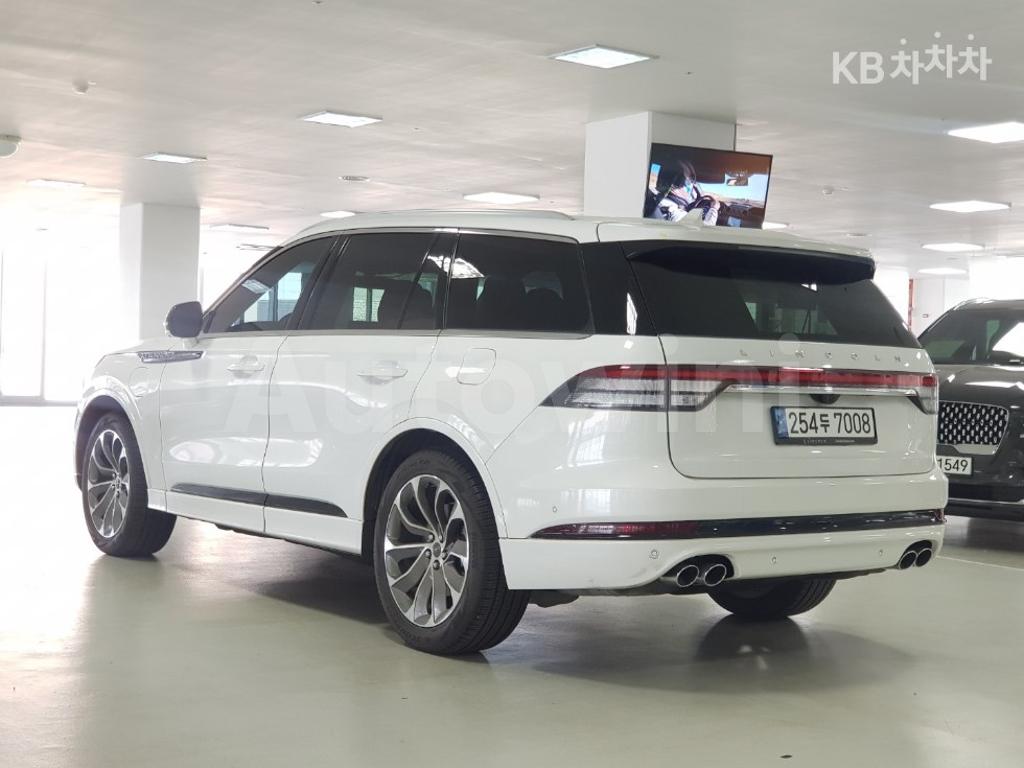 5LMYJ8XY7MNL01506 2021 LINCOLN AVIATOR 3.0 PHEV GRAND TOURING-3