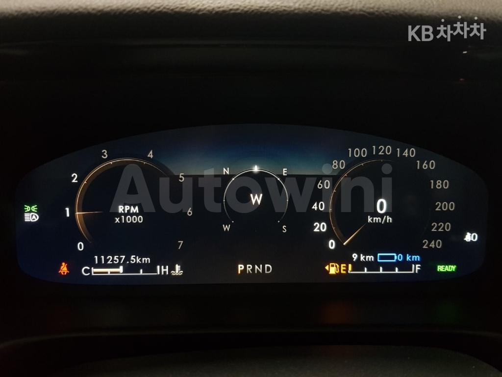5LMYJ8XY7MNL01506 2021 LINCOLN AVIATOR 3.0 PHEV GRAND TOURING-4