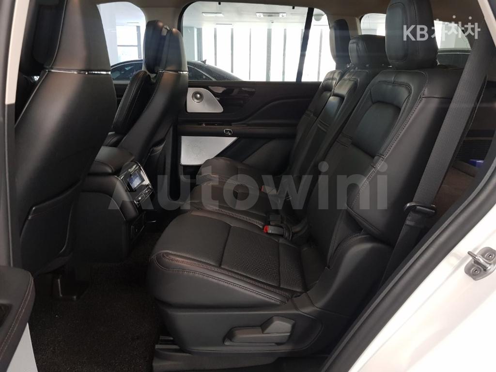 2021 LINCOLN AVIATOR 3.0 PHEV GRAND TOURING - 11