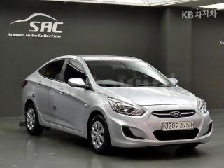 KMHCS41UGHU311288 2017 HYUNDAI ACCENT  1.6 VGT SMART-2