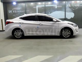 KMHDG41DBGU493398 2016 HYUNDAI  AVANTE ELANTRA 1.6 GDI MORDERN BASIC-2