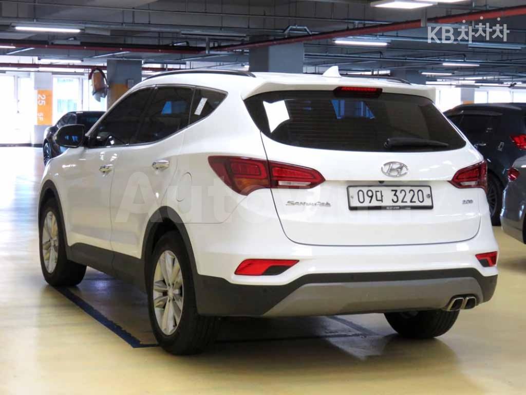 2018 HYUNDAI SANTAFE THE PRIME DIESEL R2.0 2WD 5 SEATS VALUEPLUS - 4
